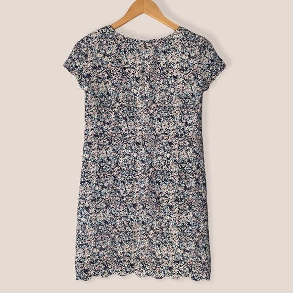 Club Monaco Scalloped Shift Dress - Picture 5 of 8